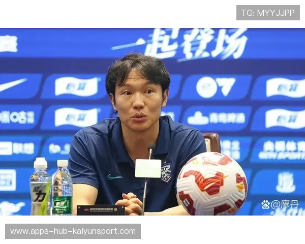 武汉三镇引援大手笔，邓卓翔积极备战新赛季